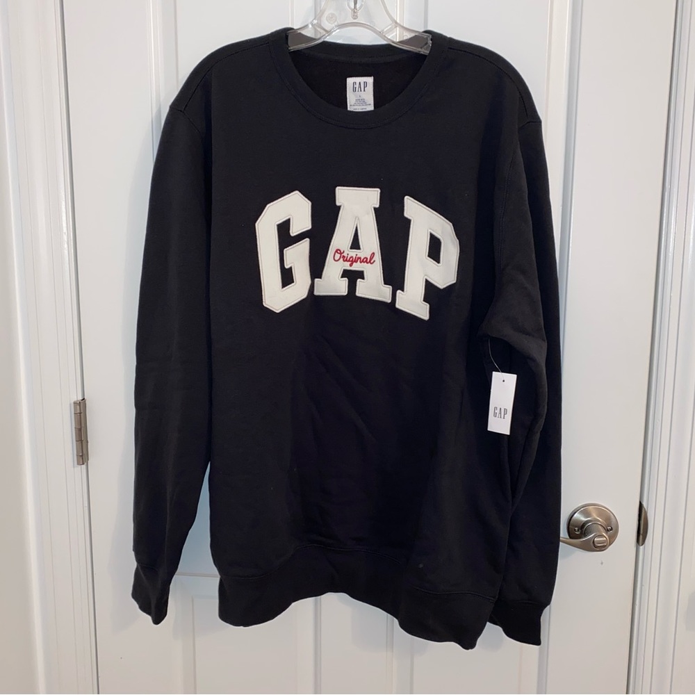 gap logo sweatshirt